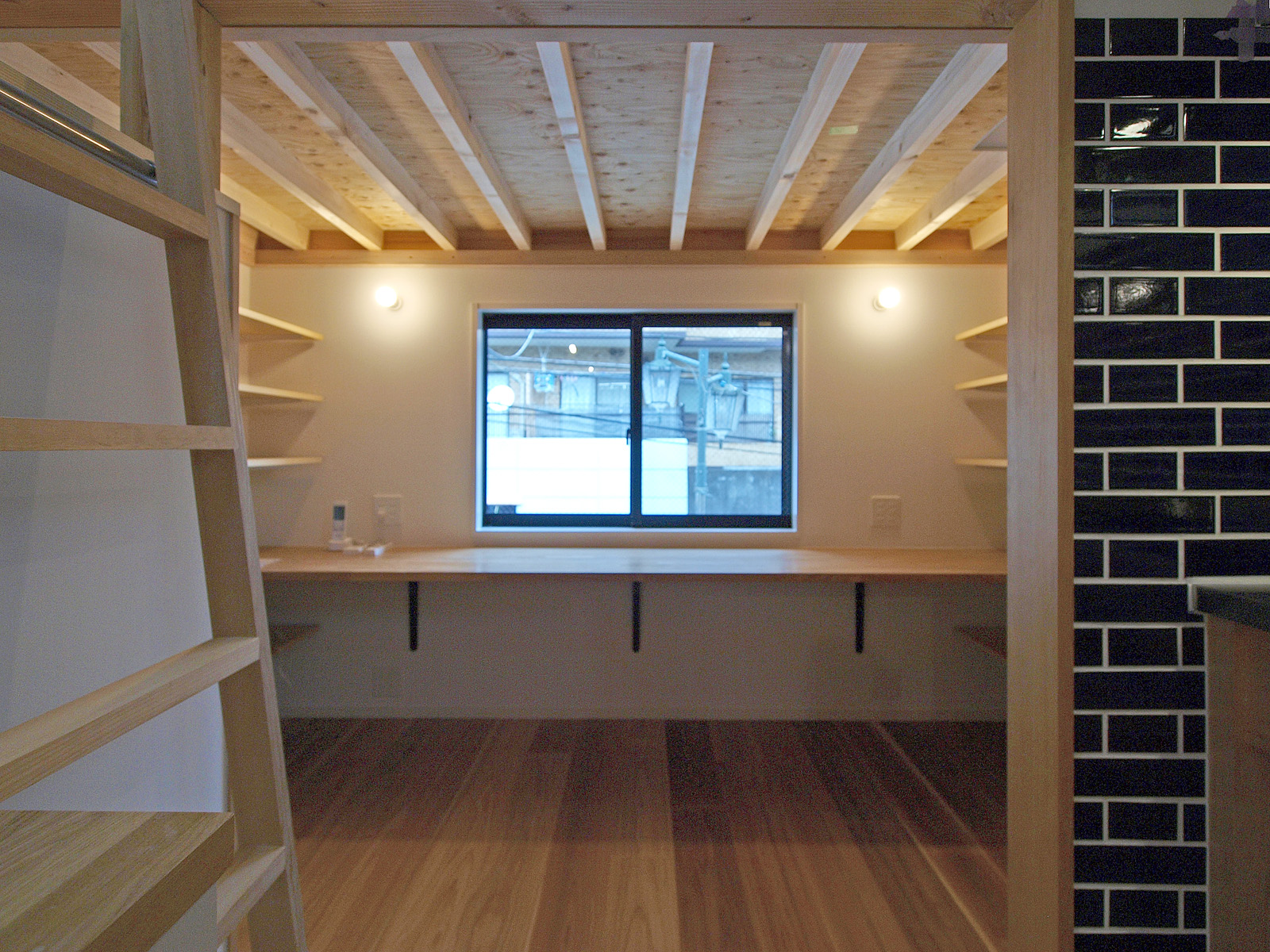 在宅のためのワークスペース