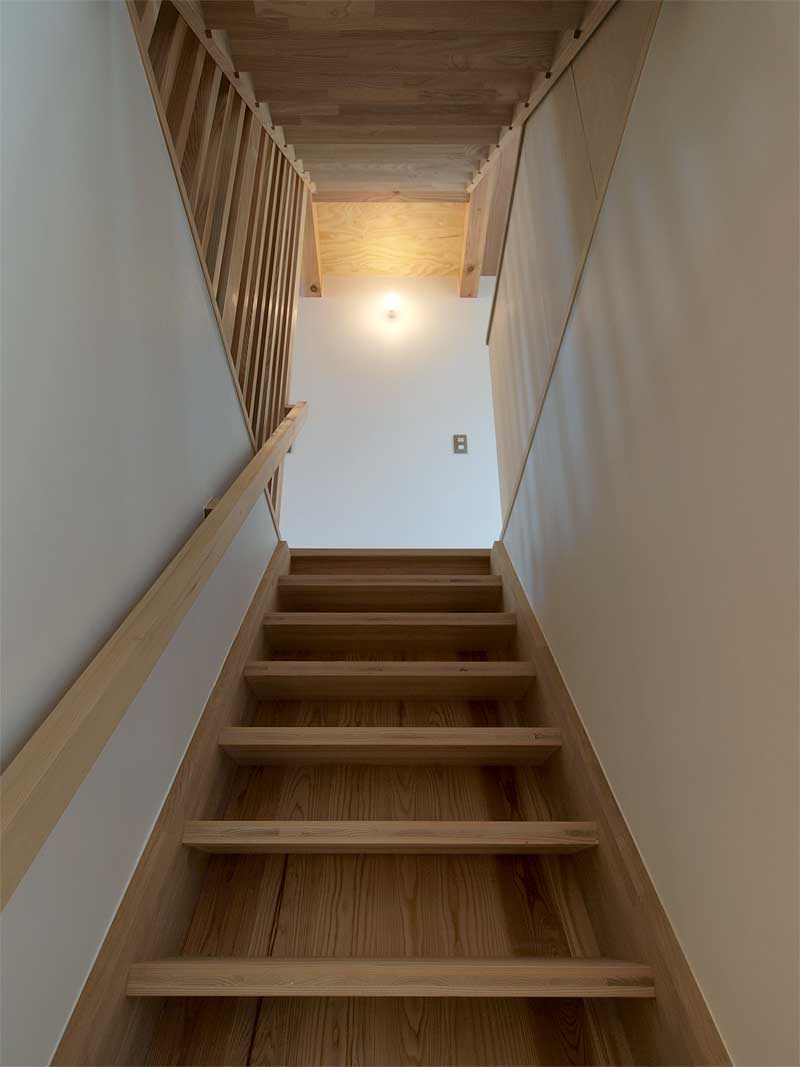 LWH003立川の家　階段