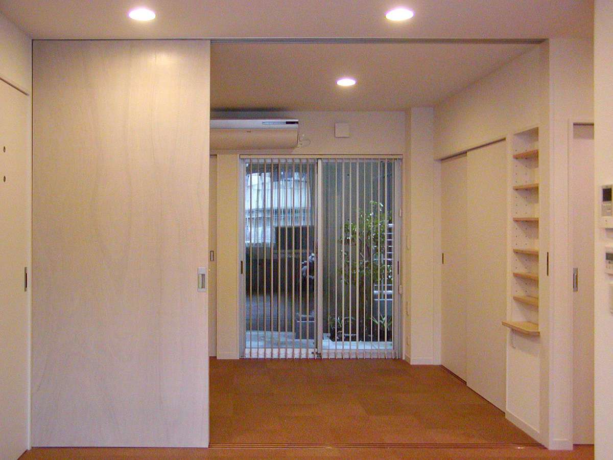 ２世帯住宅　No.４（ナンバーフォー）　１階　南の部屋