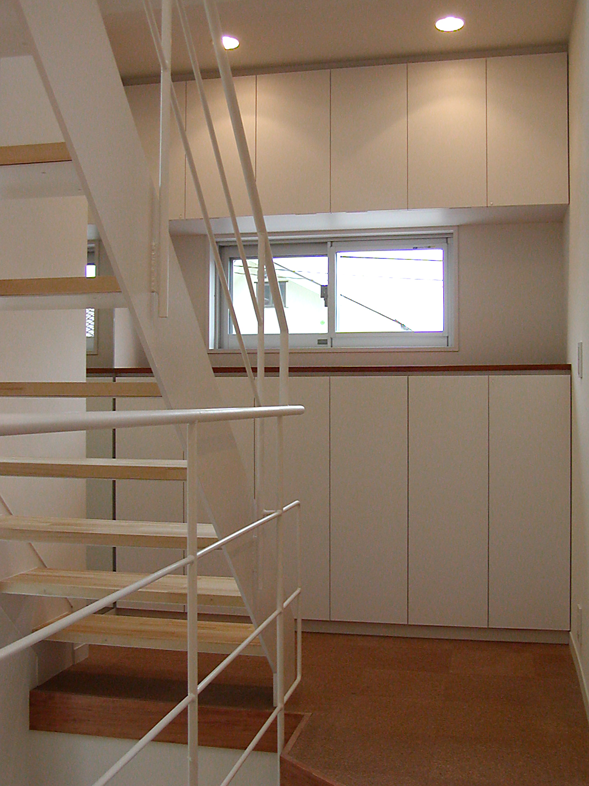 ２世帯住宅　No.４（ナンバーフォー）　2階玄関