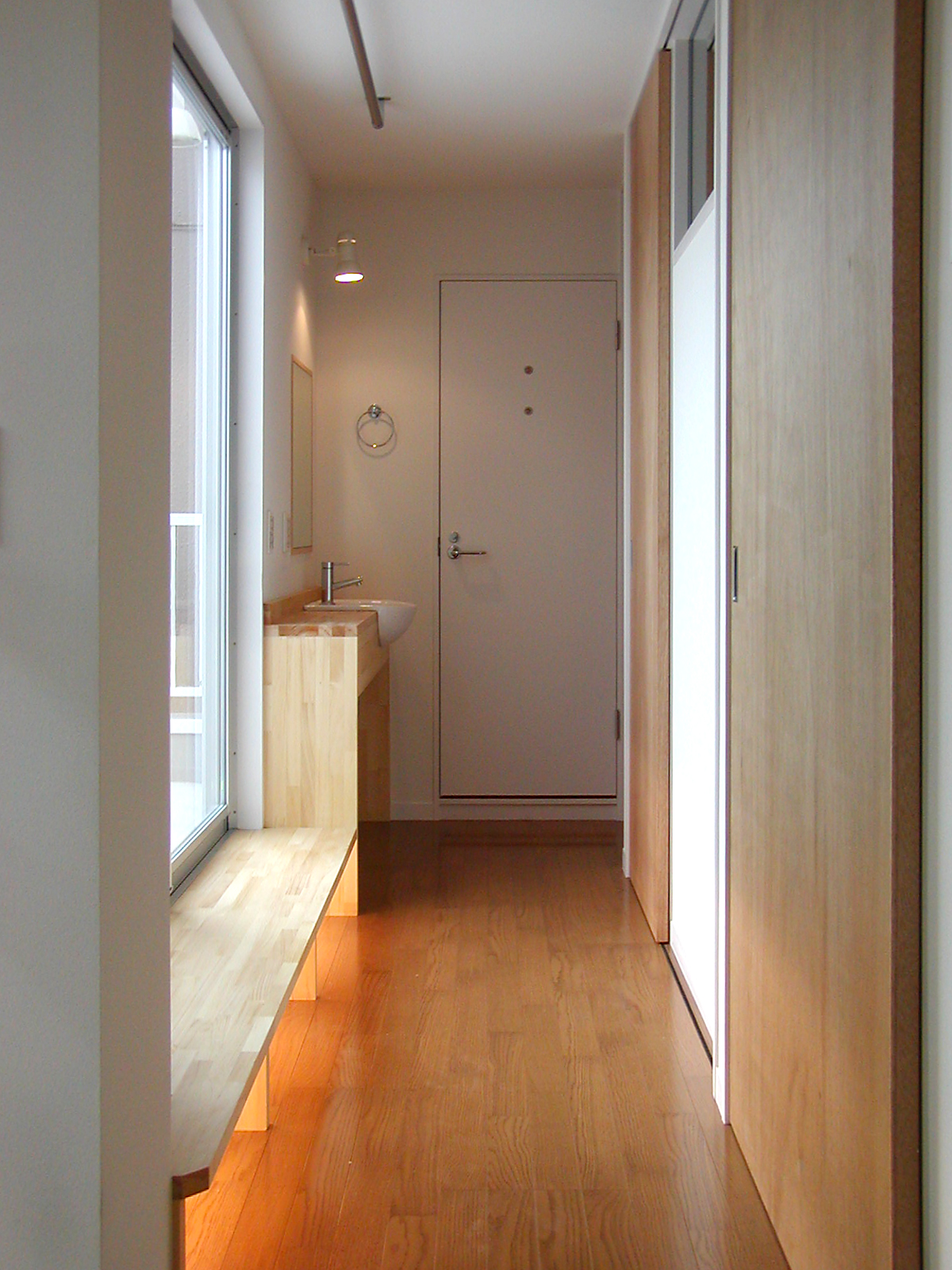 ２世帯住宅　No.４（ナンバーフォー）　３階廊下