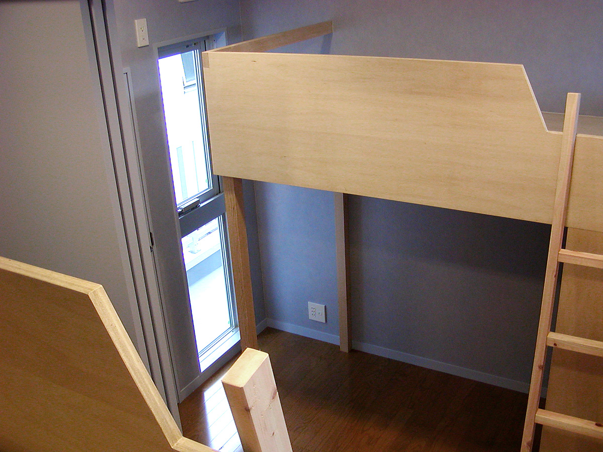 ２世帯住宅　No.４（ナンバーフォー）　３階子供室