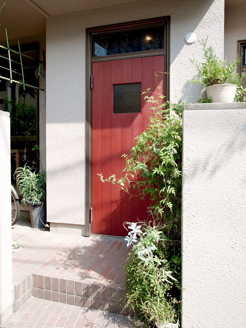 猫と夫婦の家のリフォーム　中野の家R　玄関ドア