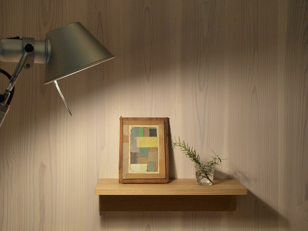 築30年木造住宅リノベーション　sato*sato　杉板の壁