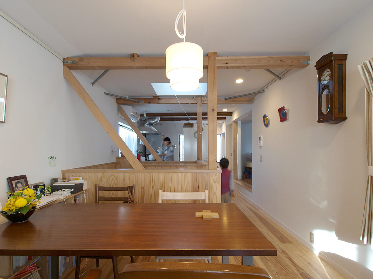 ２世帯で暮らすための住宅改修　杉並の家R