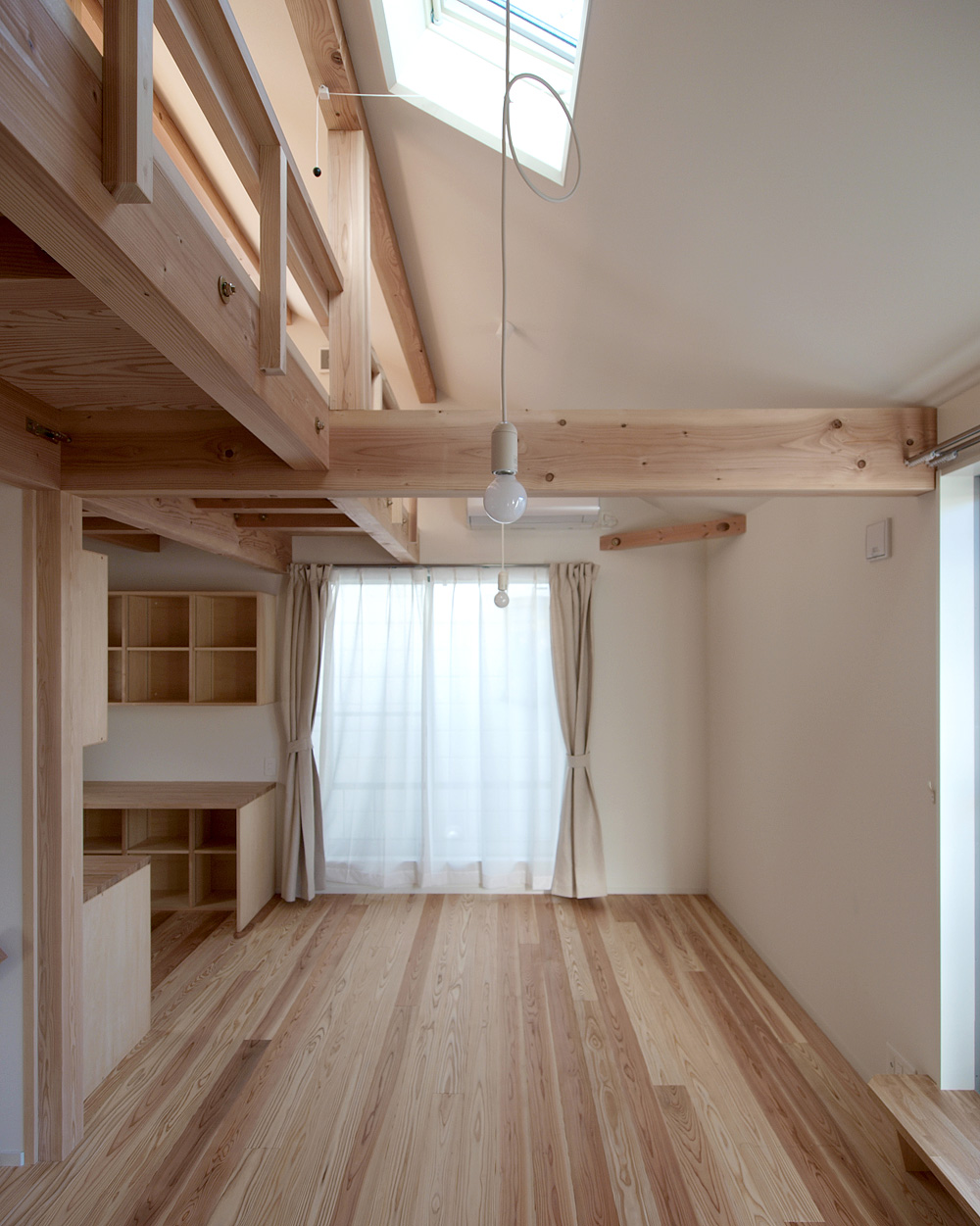 鳥牛之家 2階 リビング 南方向