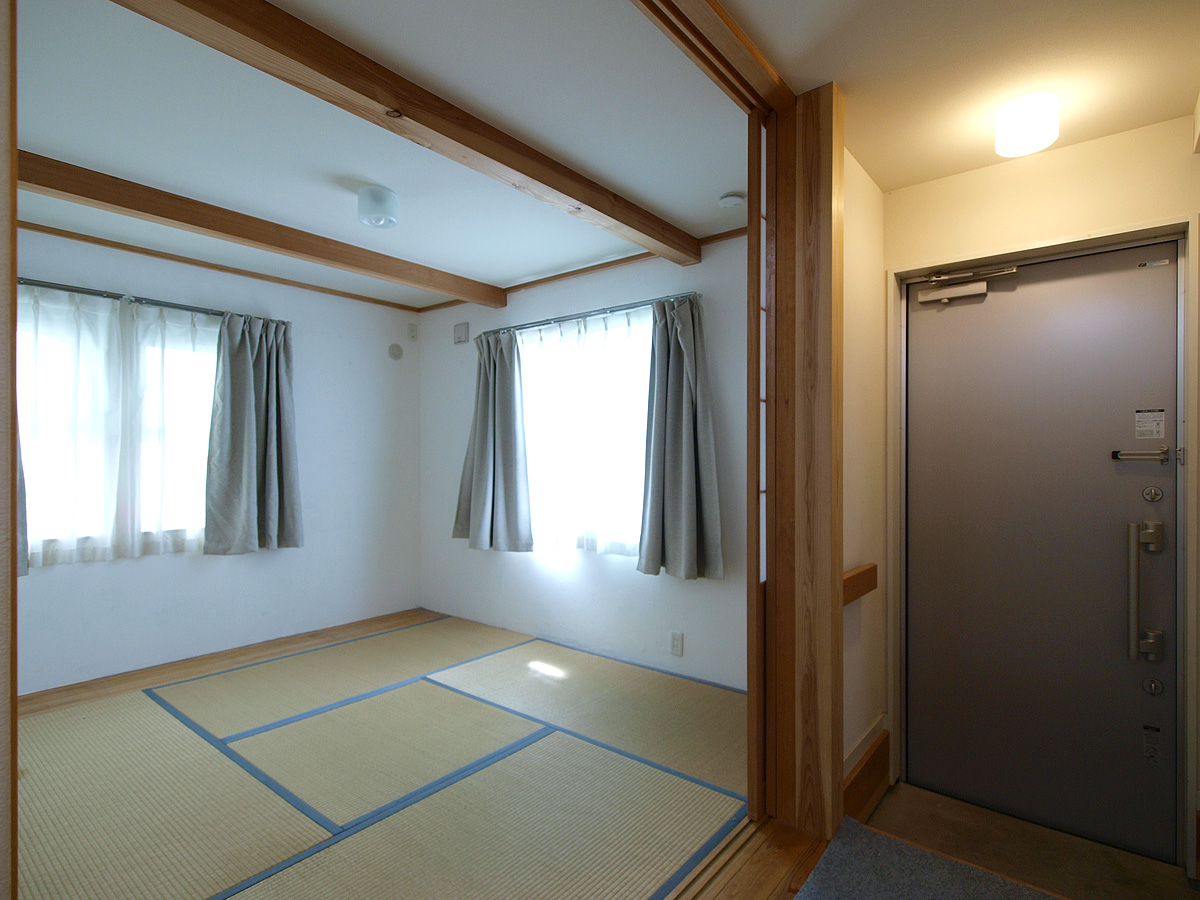 鳥牛之家 6年後 1階